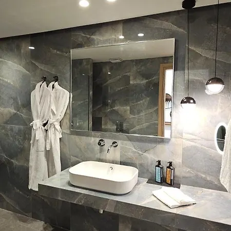 S & E Luxury Residences Daire *