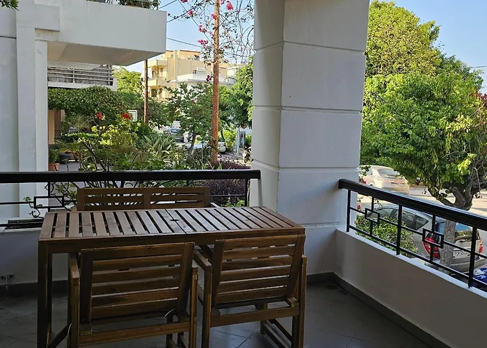 S & E Luxury Residences Daire Rhodes City